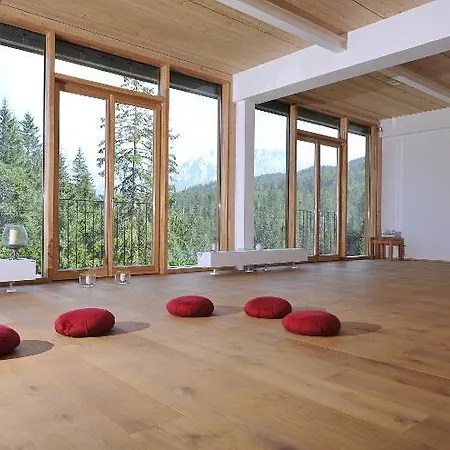 Hotel Kranzbach 4*
